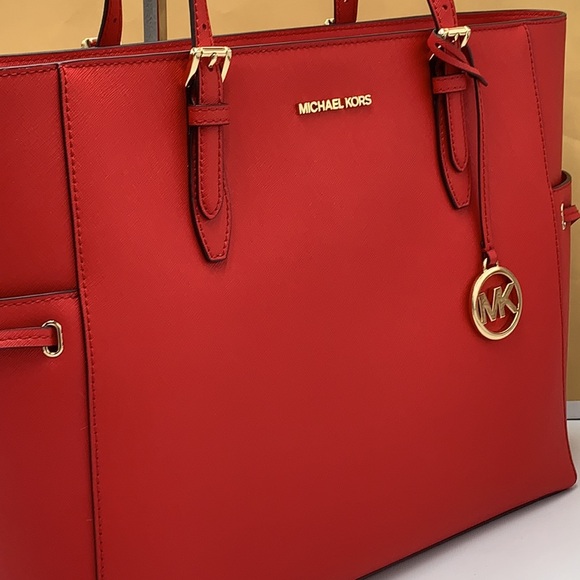 MICHAEL KORS GILLY LARGE DRAWSTRING TRAVEL TOTE BRIGHT RED COLOR - Picture 5 of 15